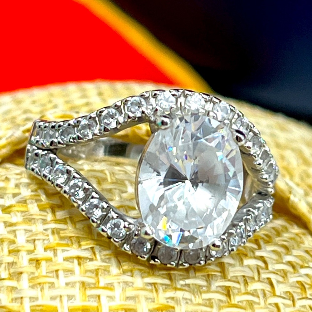 Vintage 925 Sterling Silver Oval Cut CZ Statement Ring – Size 6